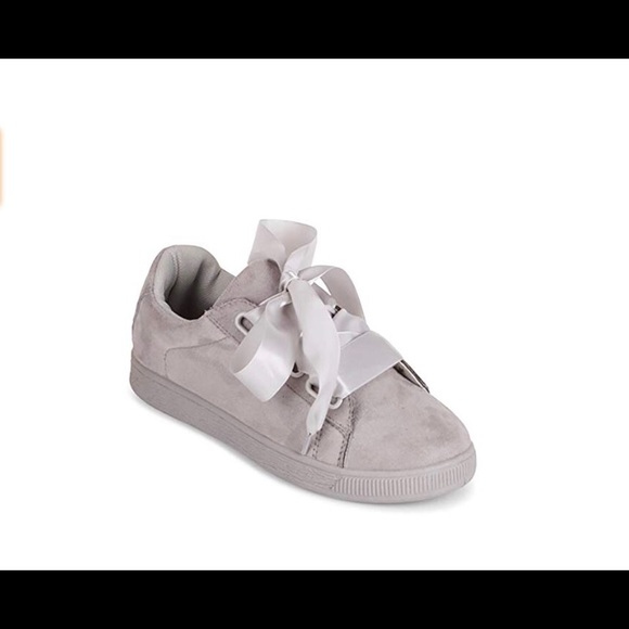 Wanted Shoes - Wanted Women's Jezebel Sz.9 Satin Ribbon Sz.9